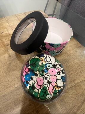 Amélin Archive Florale Paperweight  "Creativity Takes Courage"